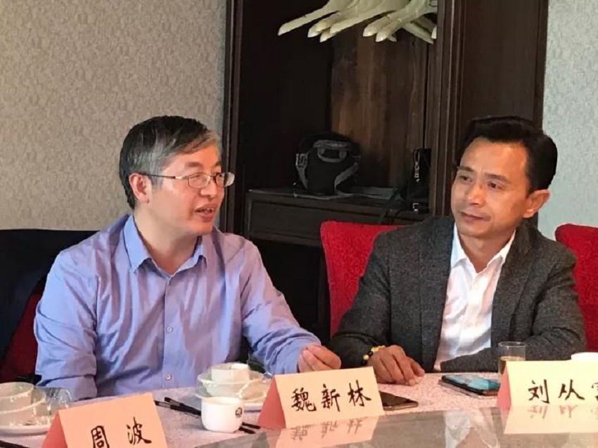 轮值会长黎杰组织商会医疗行业座谈，探索“以商养会”的方法和思路