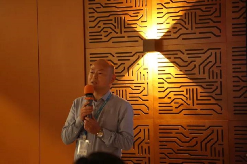 上海市咸宁商会第一期下午茶之中小微企业融资沙龙成功举行